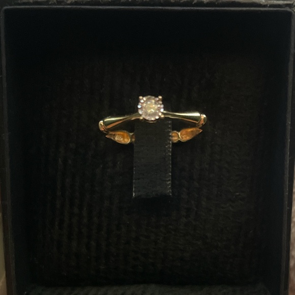 1.00 Carat Excellent Round Shape Genuine Diamond Latest  18k Gold Genuine Diamond Ring